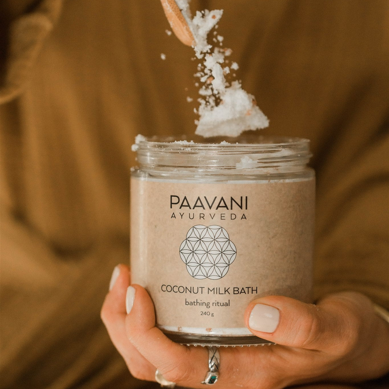 Coconut Milk Bath Soak